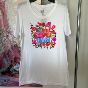 NWT NATURAL LIFE t-shirt